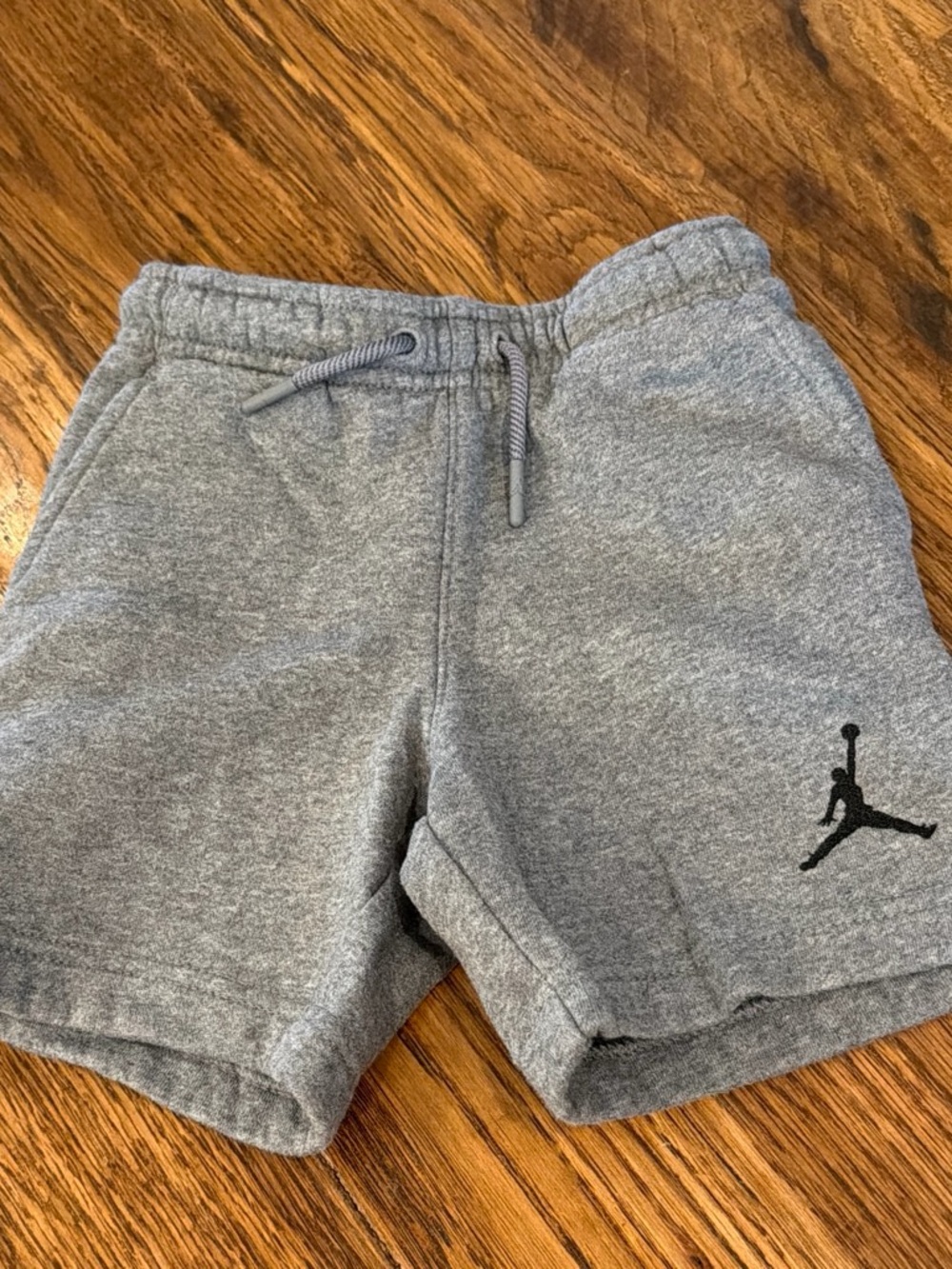 Boys Jordan cotton shorts size 3-4